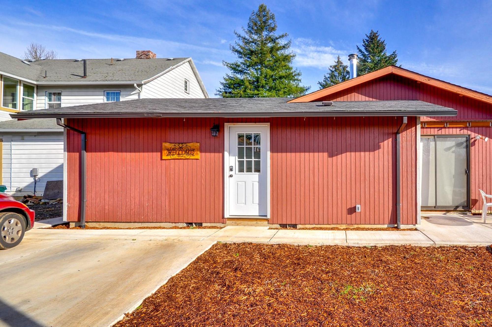 Estacada Home - Near Milo Mciver State Park! Екстериор снимка